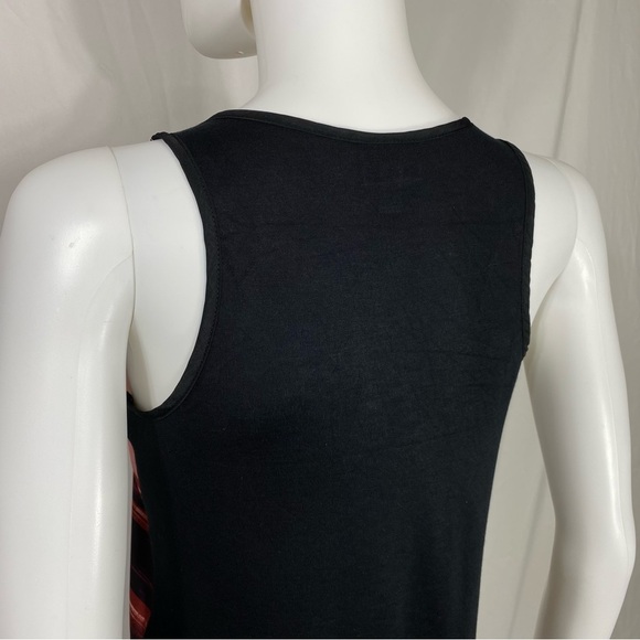 Mossimo Hi-Low Back Contrast Tank - Picture 5 of 8